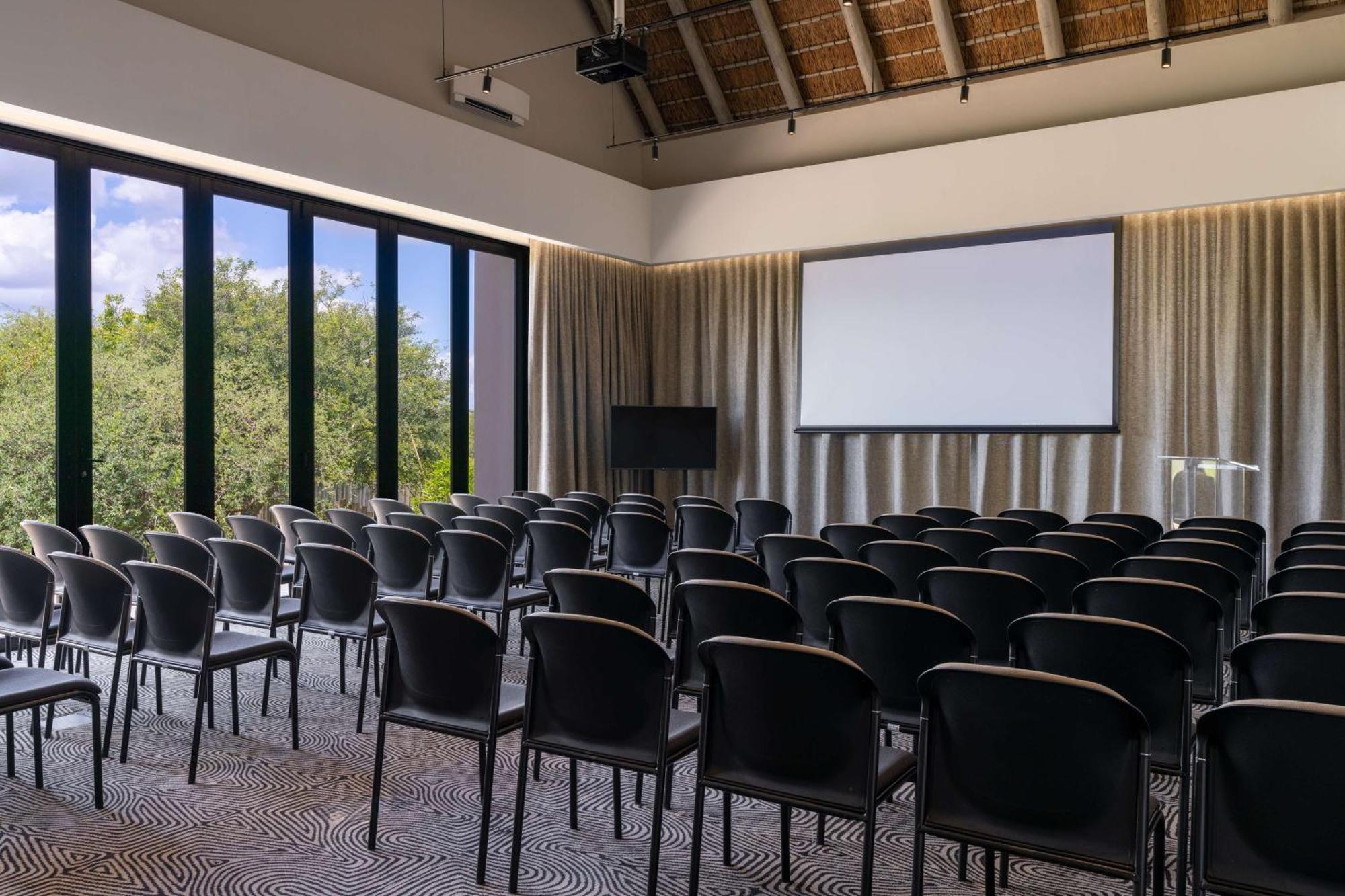 Radisson Safari Hotel Hoedspruit Exterior photo The meeting room